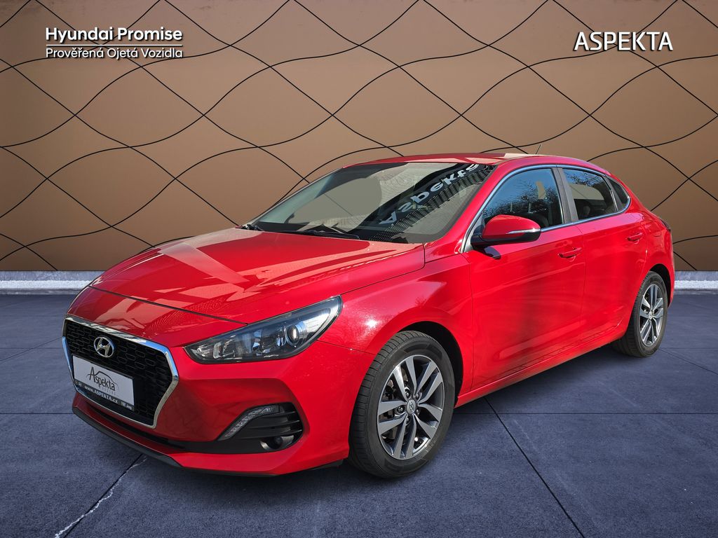 Hyundai i30 1.6CRDi Comfort,serv.k.,1.maj.