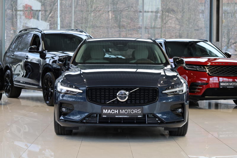 Volvo V60 B4 PLUS Dark, Adaptivn LED