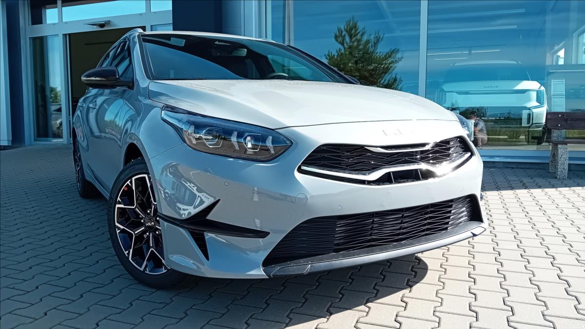 Kia Ceed 1,5 SW T-GDi EDICE 30