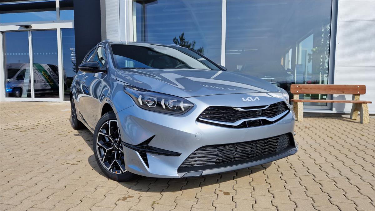 Kia Ceed 1,5 SW T-GDi EDICE 30