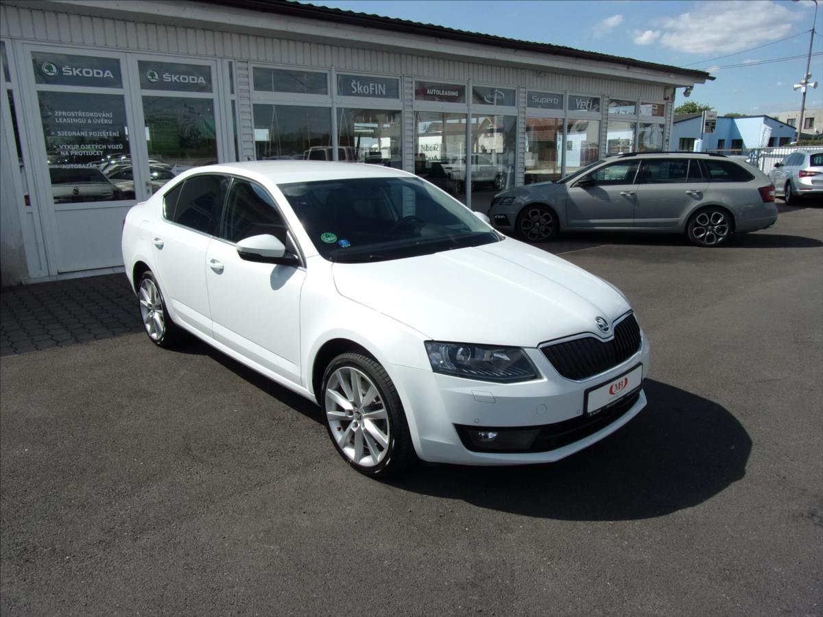 koda Octavia 2,0 TDI DSG Style 4x4 135 kW