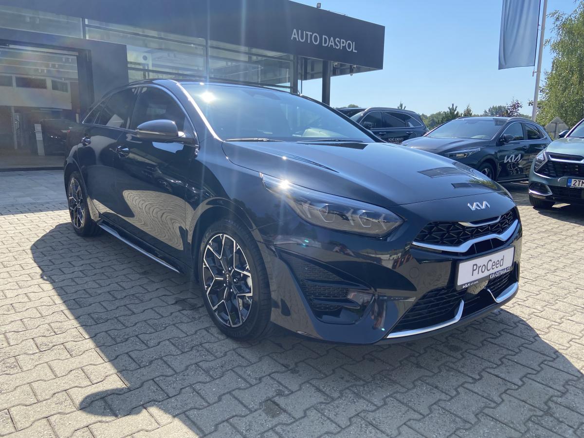 Kia ProCeed 1,5 7DCT GT LINE PLUS 