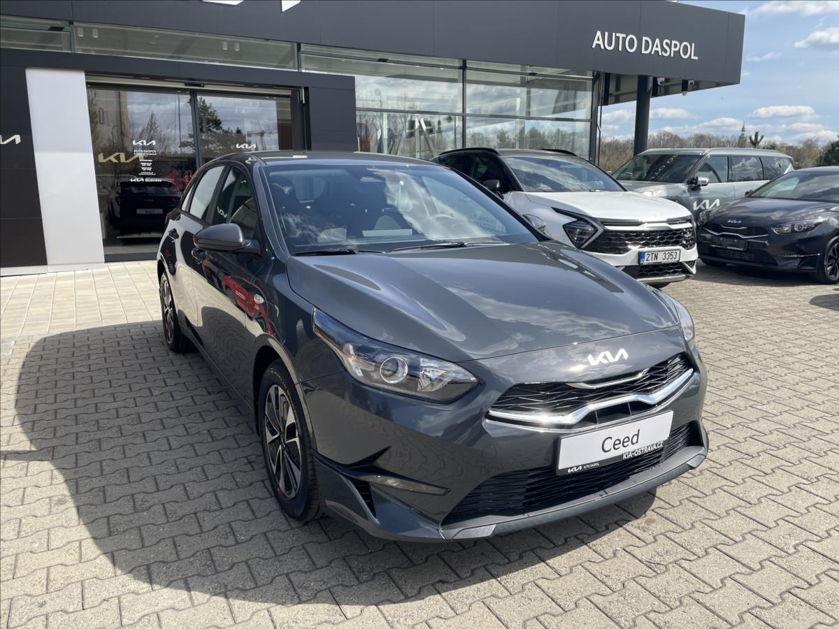 Kia Ceed 1,5 T-GDi GPF SPIN 