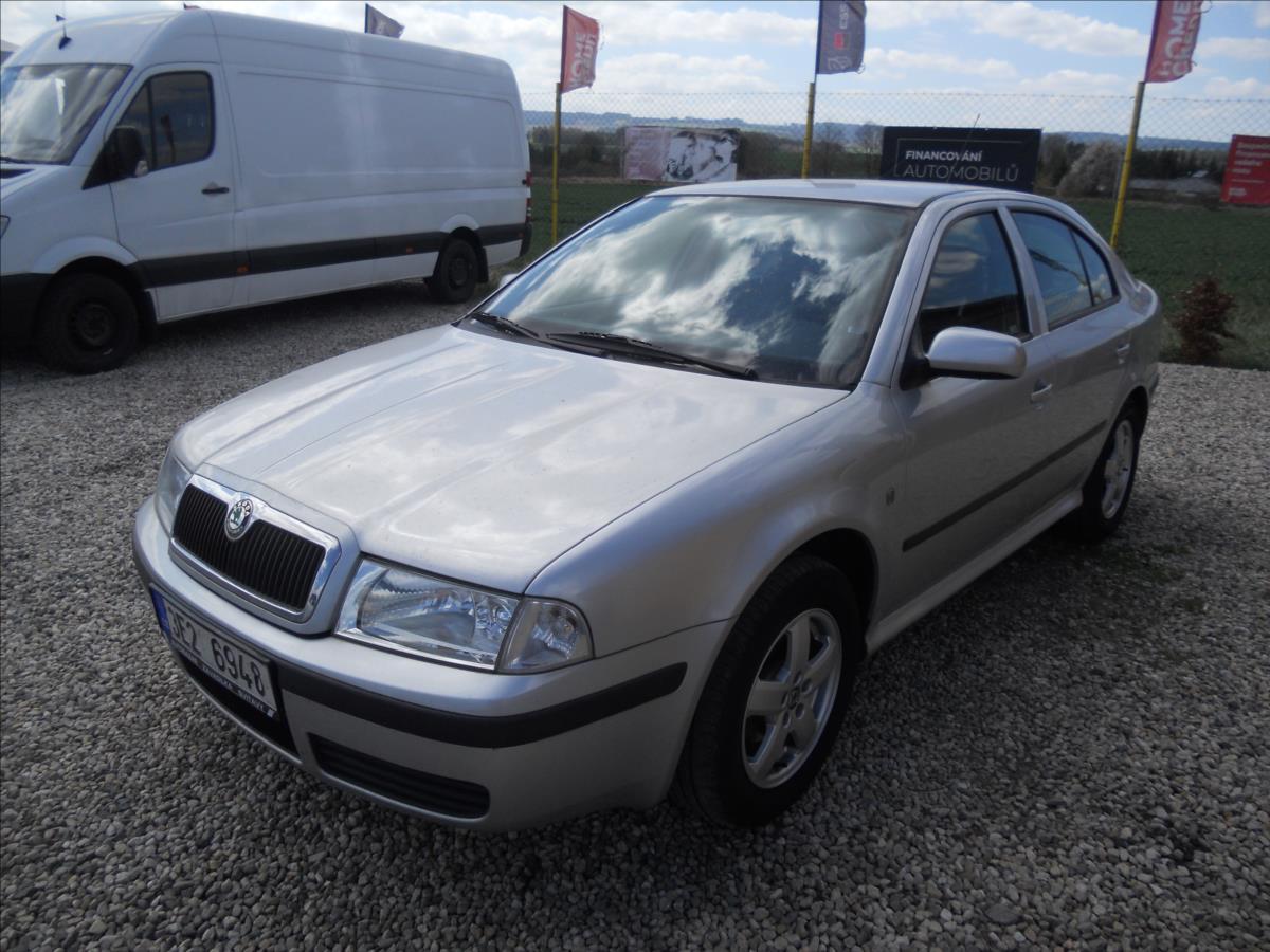 koda Octavia 1,6 MPI 75Kw Tour