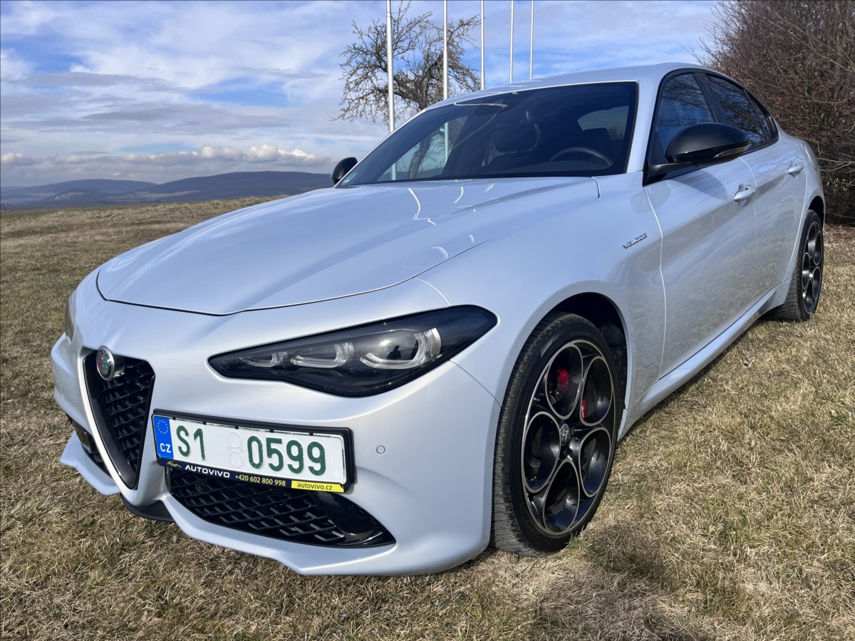 Alfa Romeo Giulia 2,0 T Veloce Q4 280k 8AT