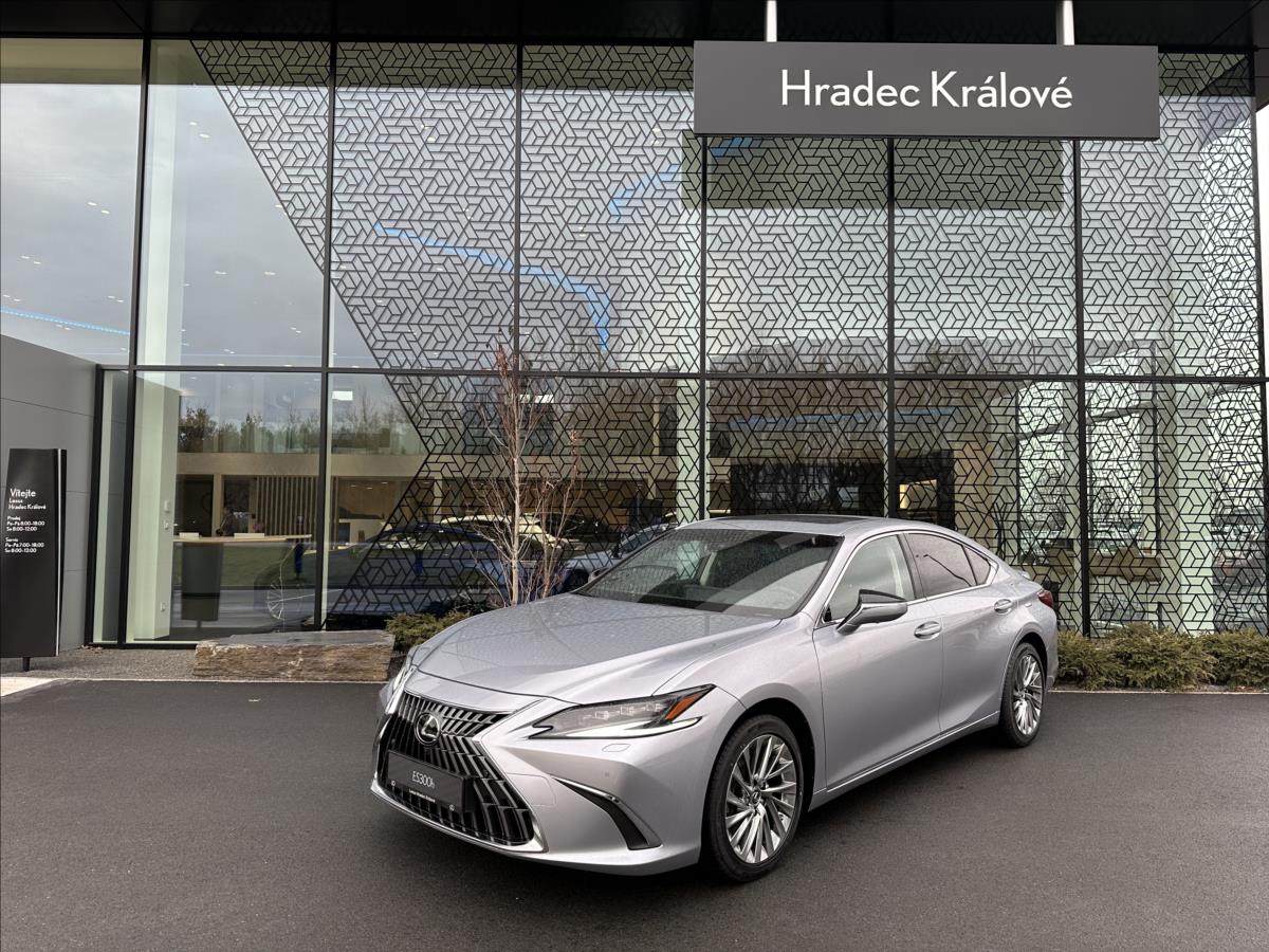 Lexus ES 300h 2,5 Luxury  2,5 HEV