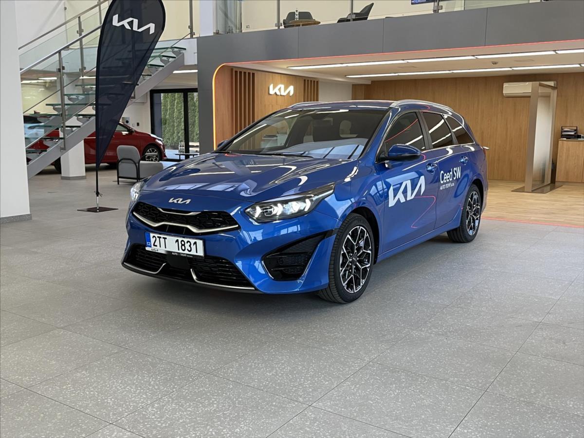 Kia  1,5 Ceed SW CD  T-GDi GPF 7DCT GT LINE (2025)