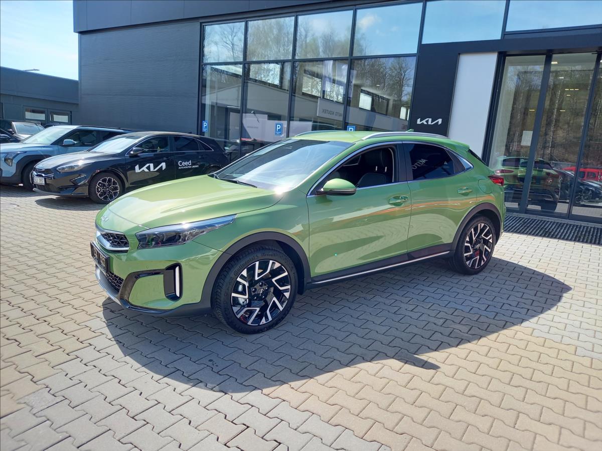 Kia XCeed 1,5 XCeed CD  T-GDi GPF TOP (2025)