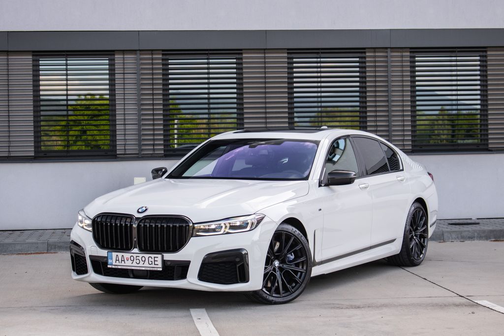 BMW ada 7 750d xDrive A/T