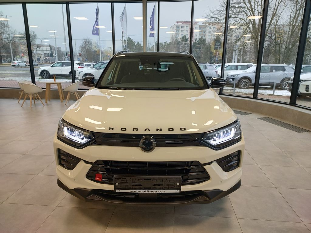 SsangYong Korando STYLE+BLACK, TECH