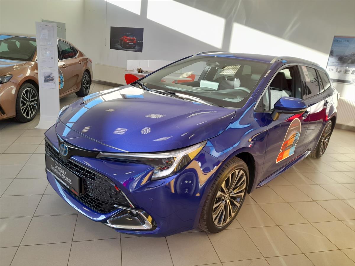 Toyota Corolla 2,0   Hybrid e-CVT Style Touring