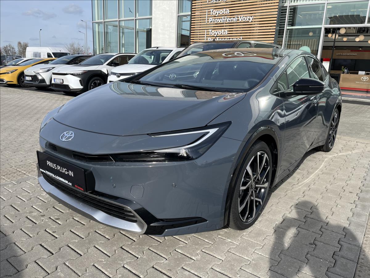 Toyota Prius 2,0 Prius Plug-in NG23  L PHEV 151 1 CVT  Prestige