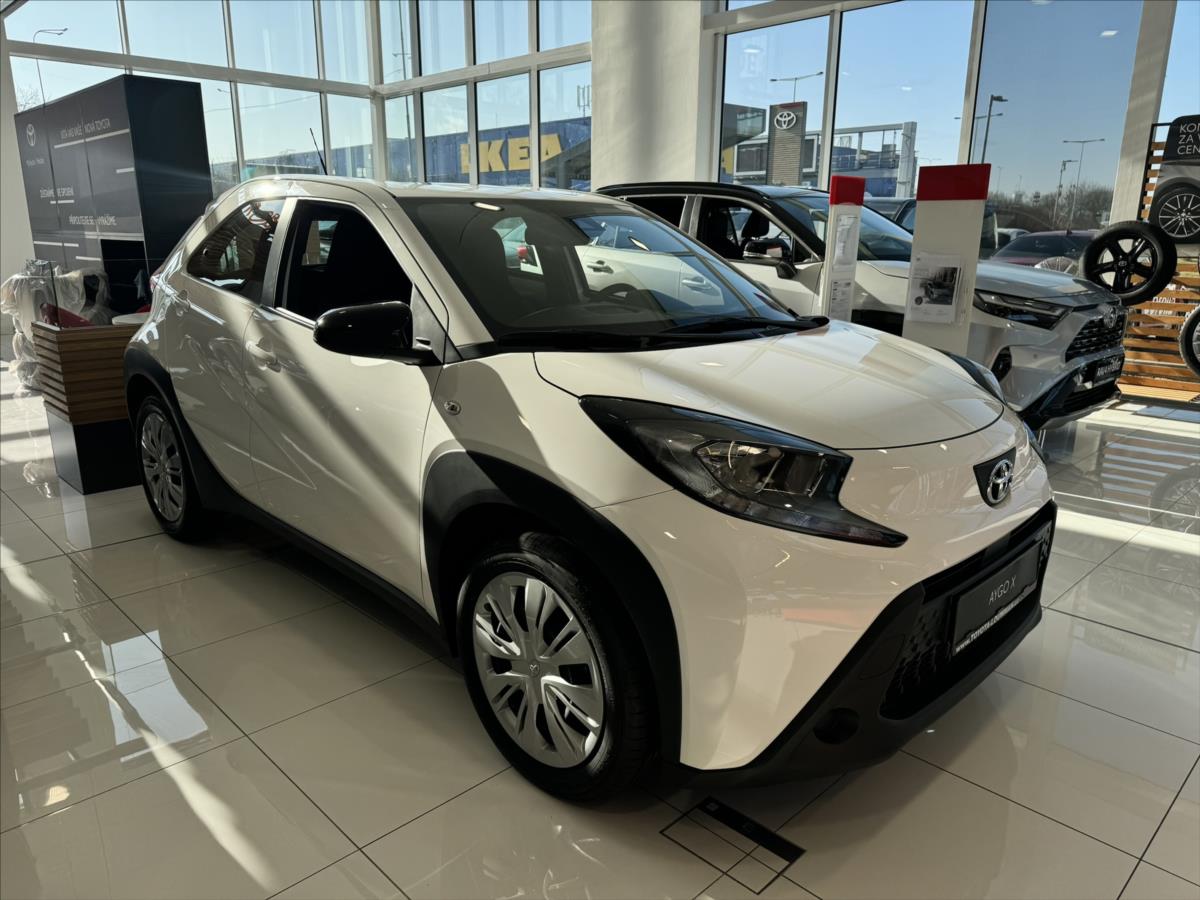 Toyota Aygo 1.0 Aygo X NG22 - L 0 - 5 MT  COMFORT BUSSINES