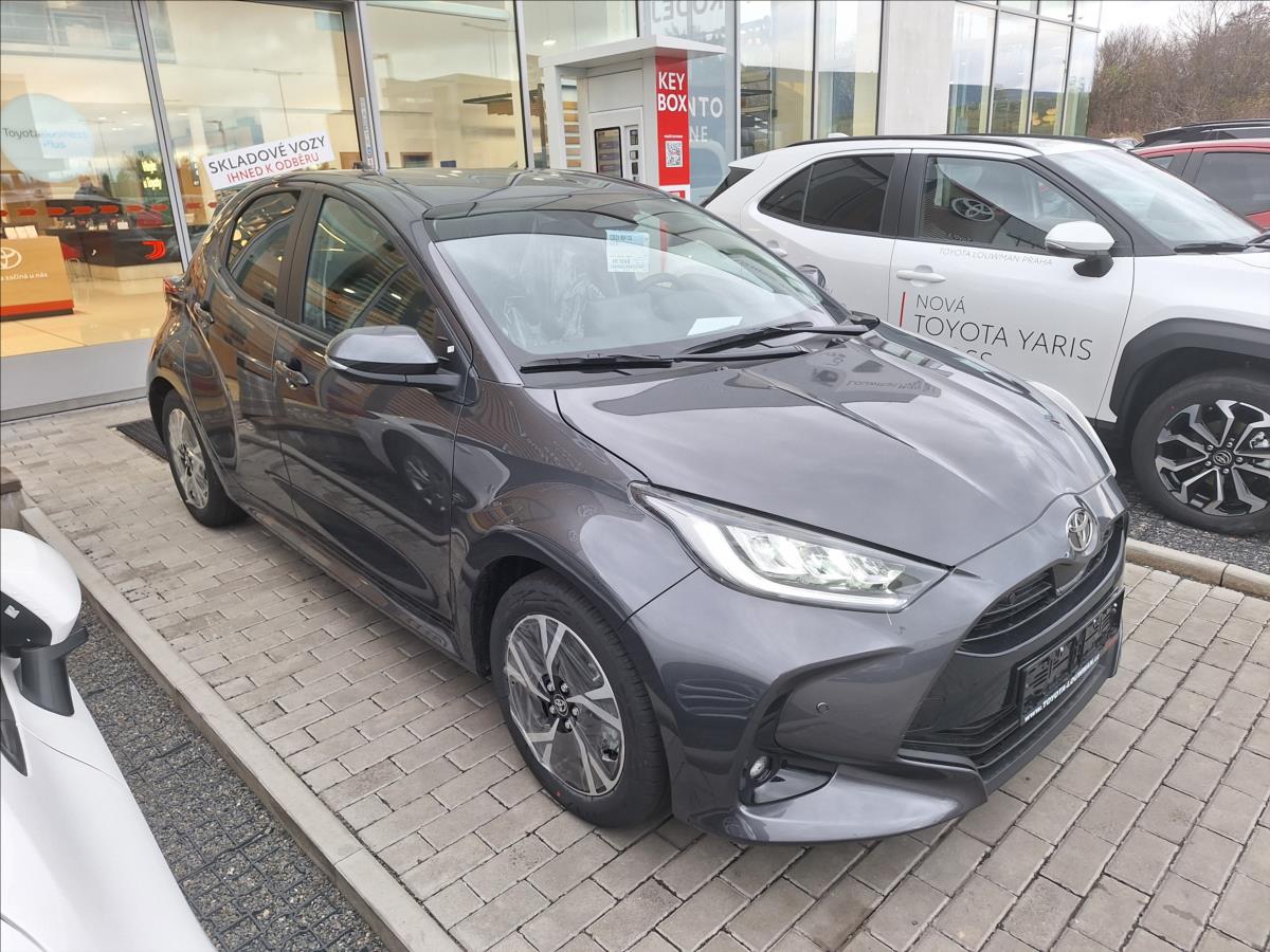 Toyota Yaris 1.5 Yaris NG MC24 -  TNGA HEV 116 - 1 CVT