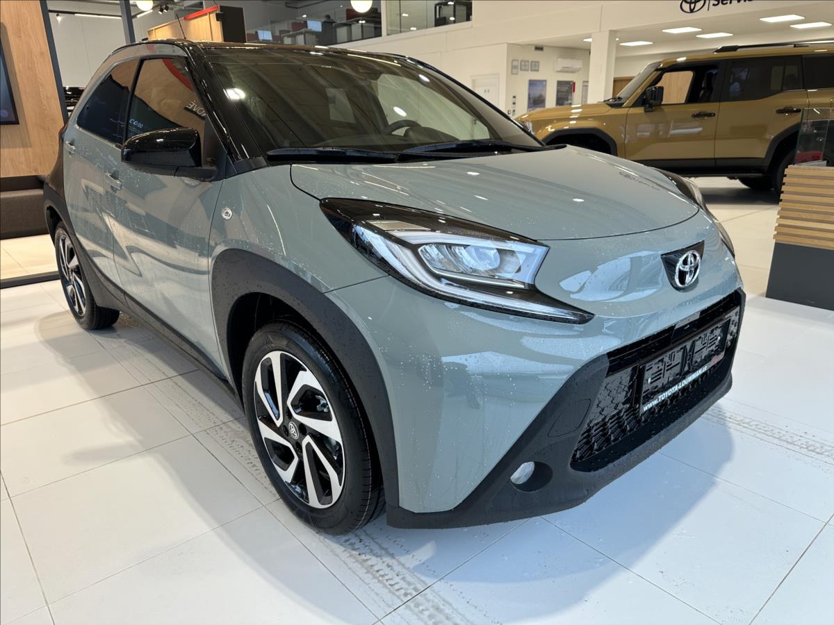 Toyota Aygo 1,0   X Style Tech Vision CVT