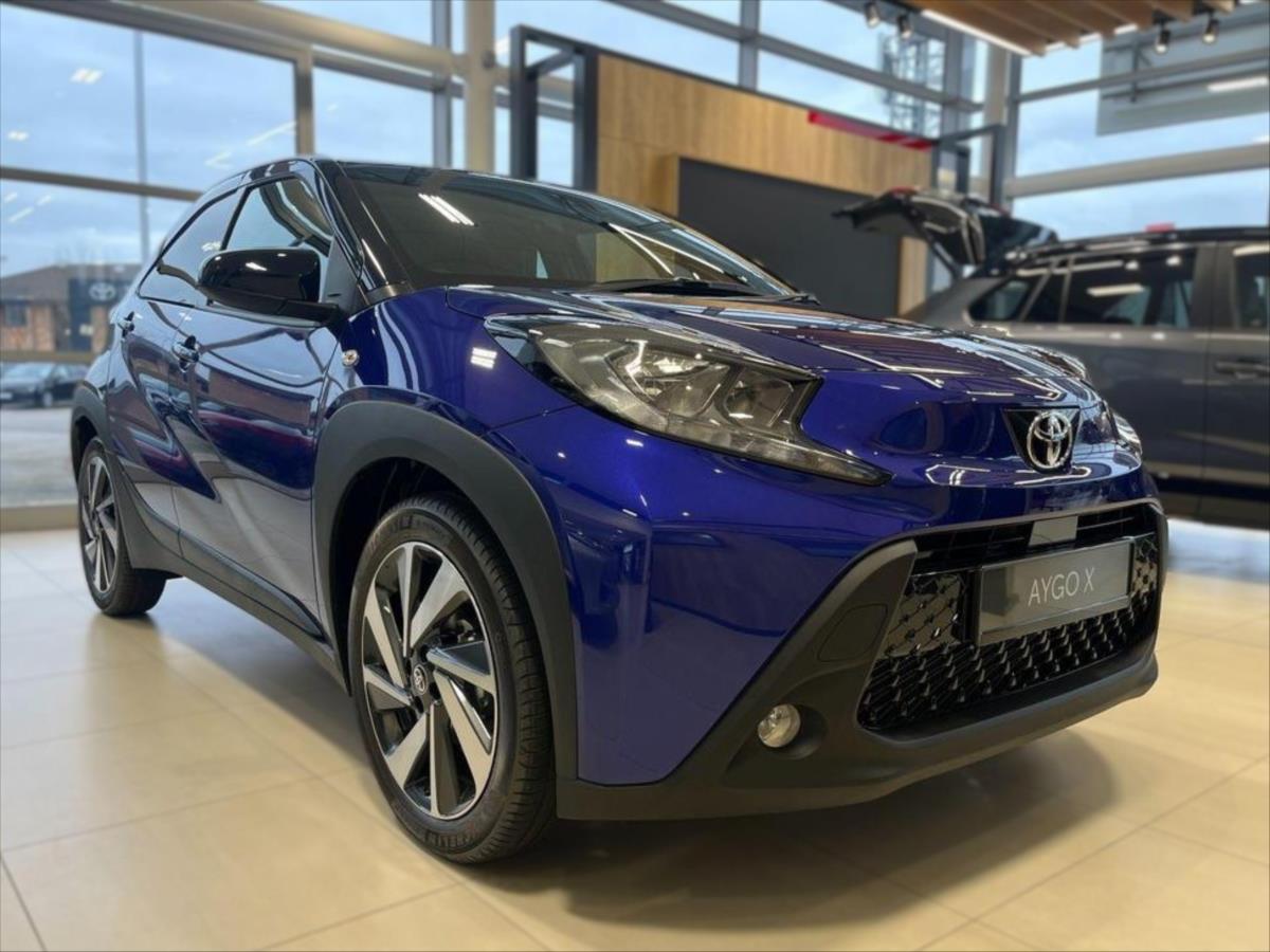 Toyota Aygo 1,0   X Style Tech CVT