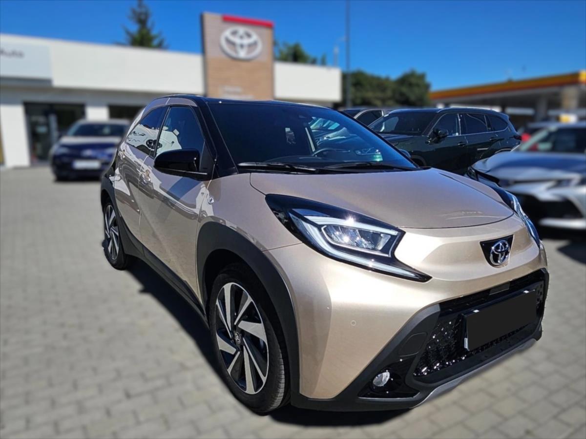 Toyota Aygo 1,0   X Style Tech Vision CVT