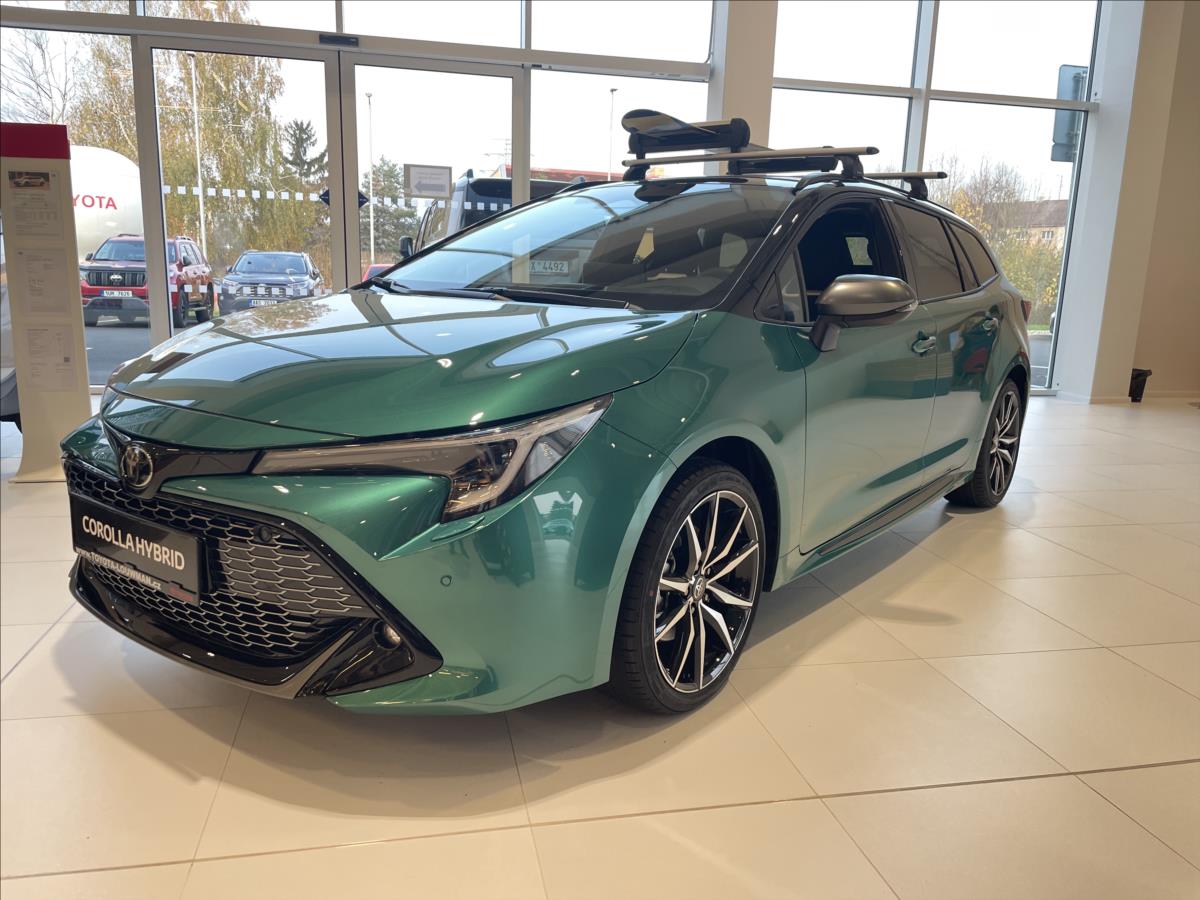 Toyota Corolla 2,0   TS GR SPORT Dynamic JBL