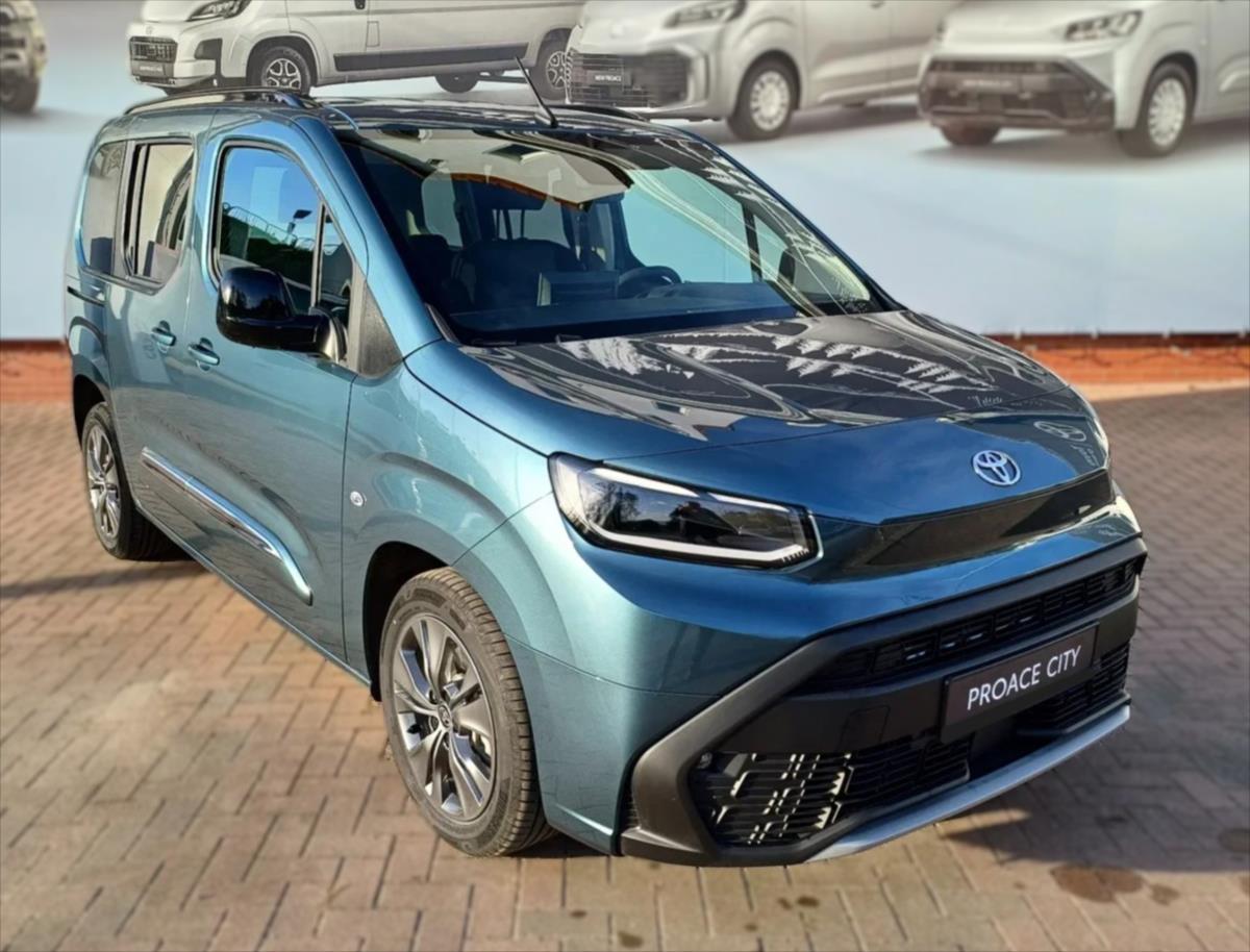 Toyota ProAce City Verso 1,5   Family 6MT