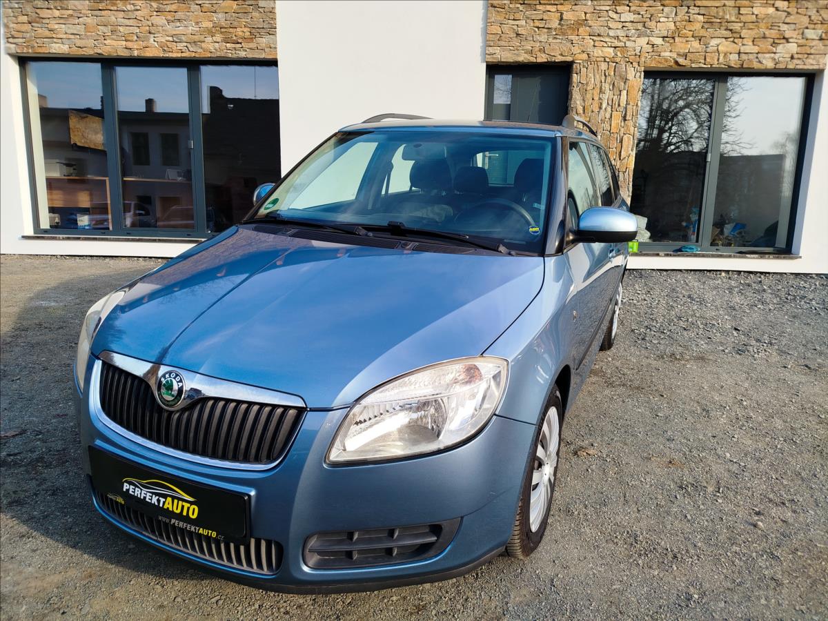 koda Fabia 1,4 i 16V Ambiente Combi