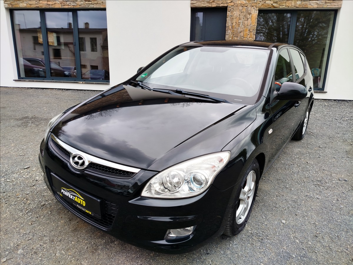 Hyundai i30 1,4 i 80kW, Alu kola