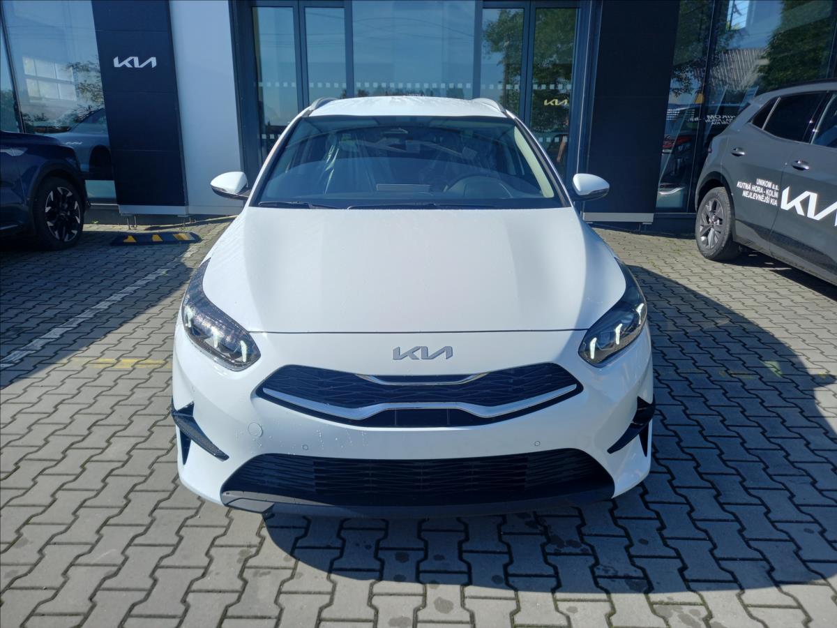 Kia Ceed 1,5 SW T-GDi TOP+ BUS