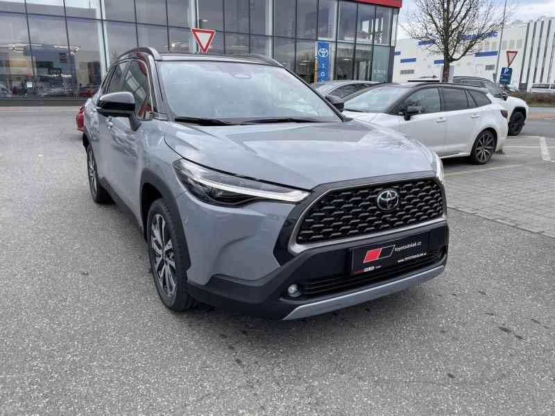 Toyota Corolla Cross 2.0HEV 4X4 OBBR IHNED