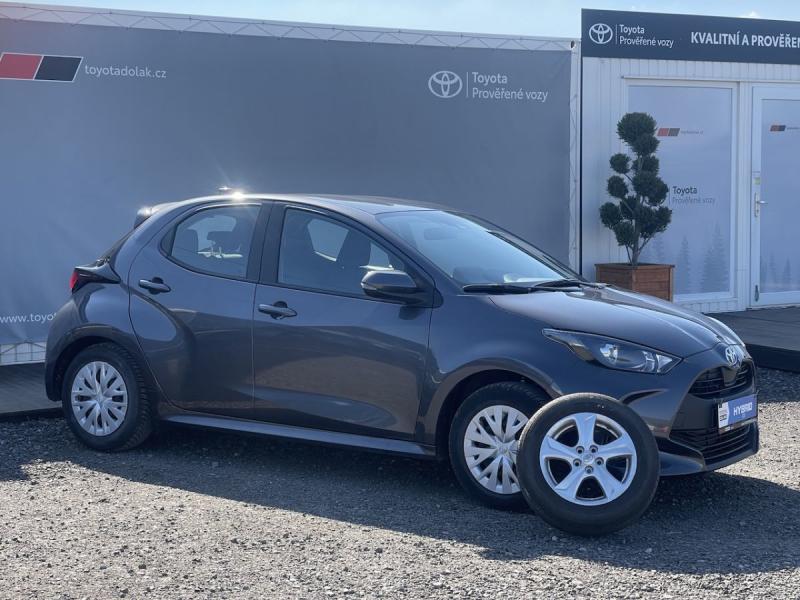 Toyota Yaris 1.5iHSD, R, 11tis km, 2x kola
