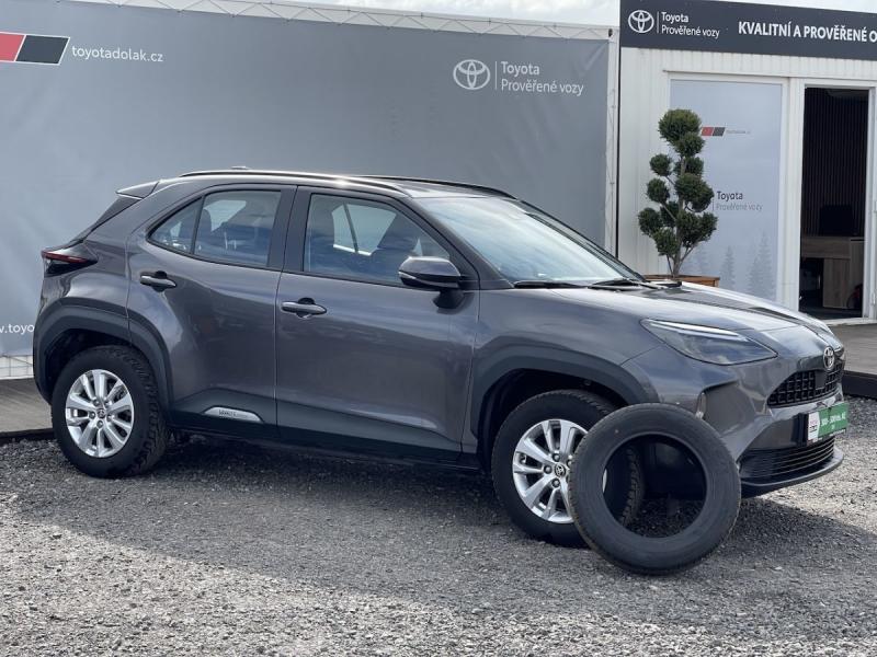 Toyota Yaris Cross 1.5i, R-1m, Comfort, 2x pneu