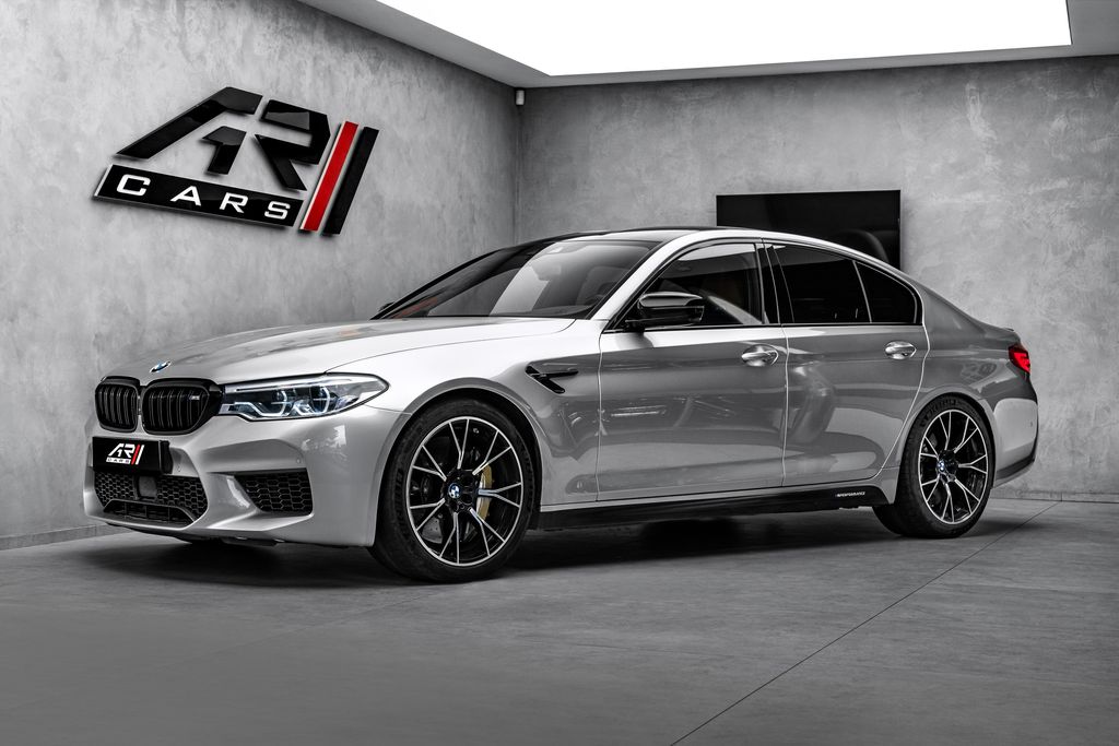 BMW M5 4.4 M5 AT