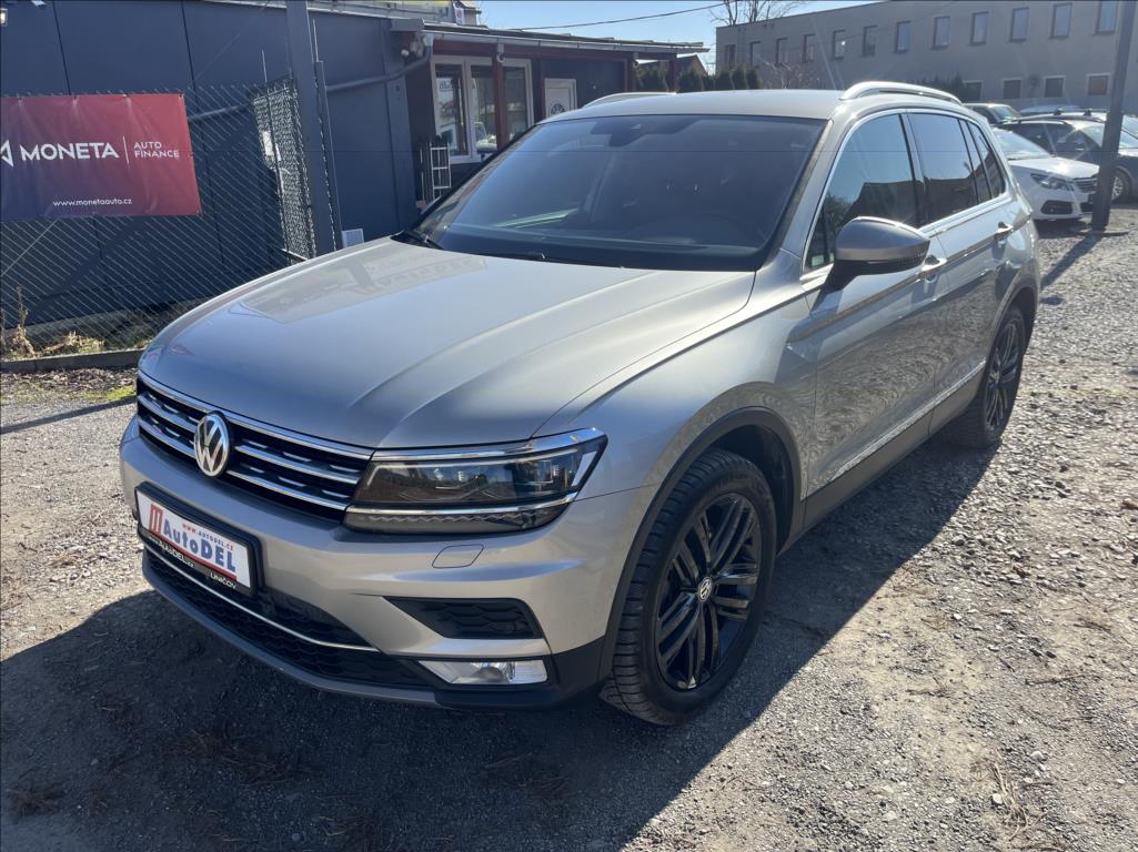 Volkswagen Tiguan 2,0 TDi DSG 4x4  Digi Cockpit
