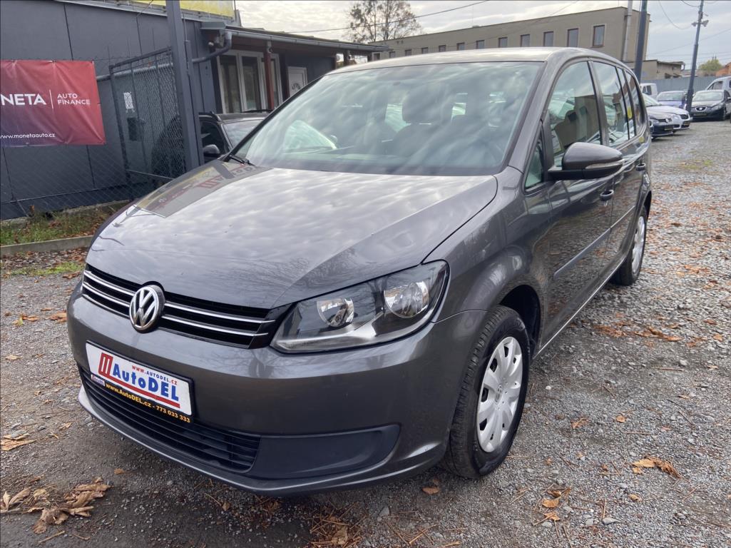 Volkswagen Touran 1,6 TDi  Navigace,Climatronic