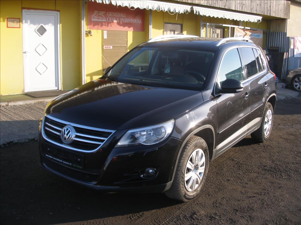 Volkswagen Tiguan 2,0 TDi,  ,4x4,ABS,ESP,TAN