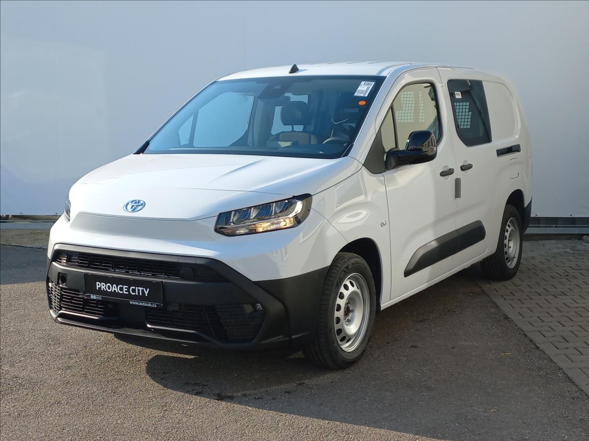 Toyota ProAce City 1.5 D-4D 130k 6st. MAN Long  CrewCab